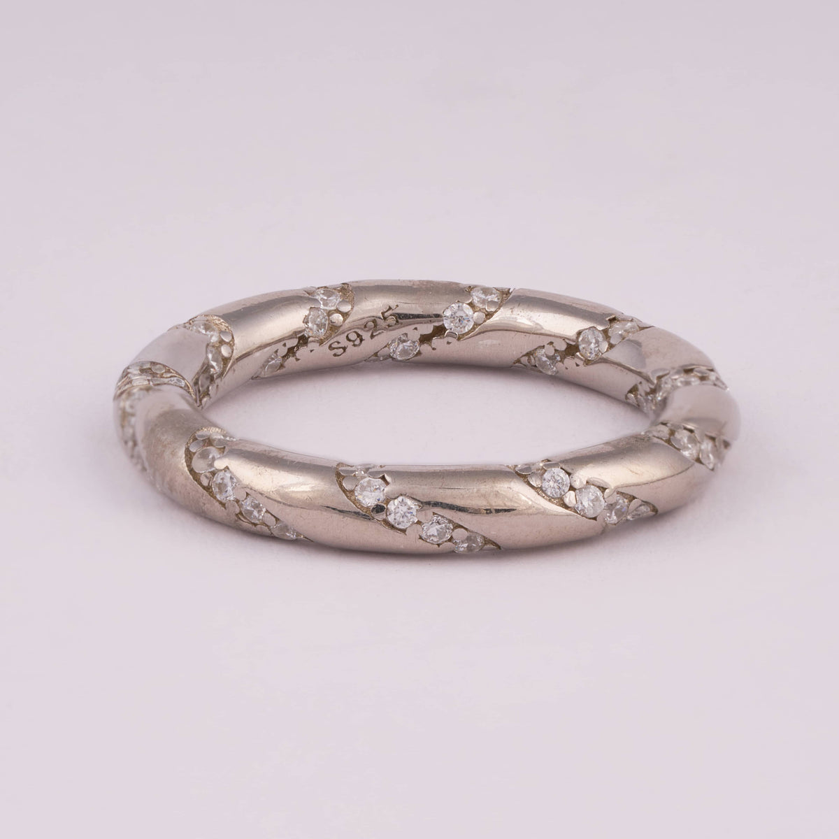 Twisted Silver Ring with Scattered Diamond Accents