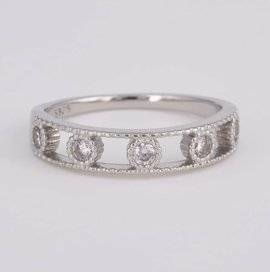 Which Silver Is Best for Jewellery? 925 vs 999 Silver | VELDIRA