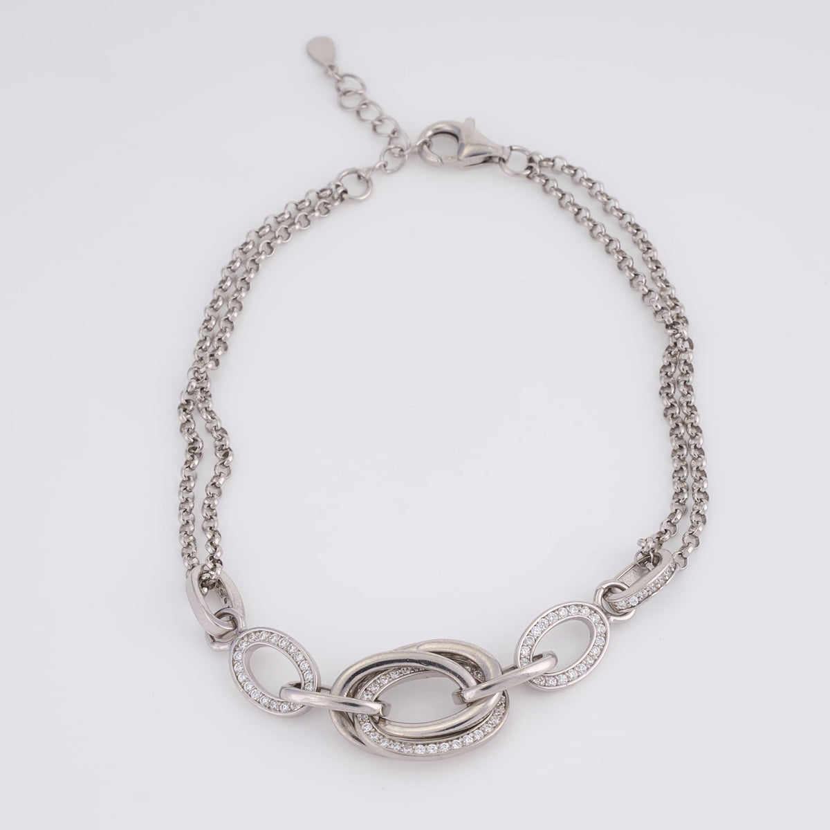 Silver Interlocking Oval Bracelet