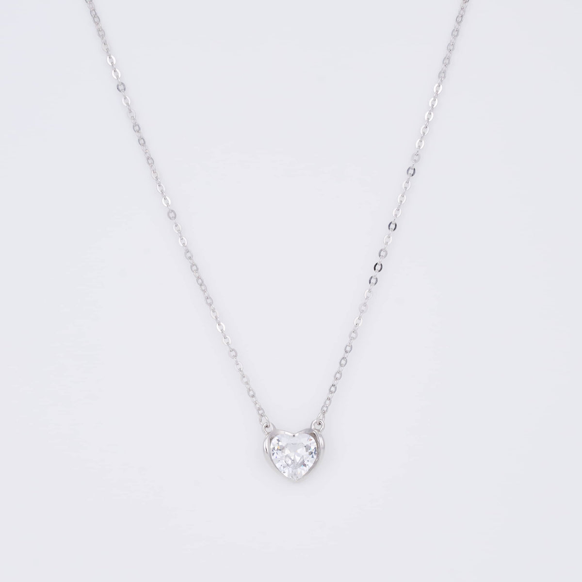 925 Silver Heart Pendant Necklace with Solitaire Diamond