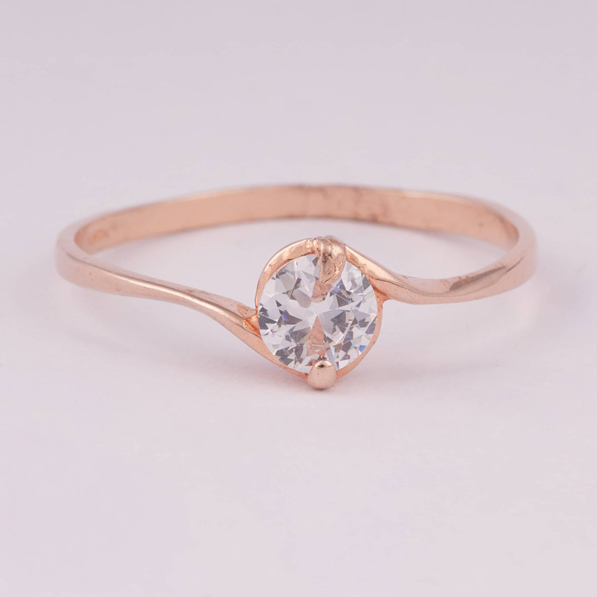 Minimalist Rose Gold Solitaire Ring